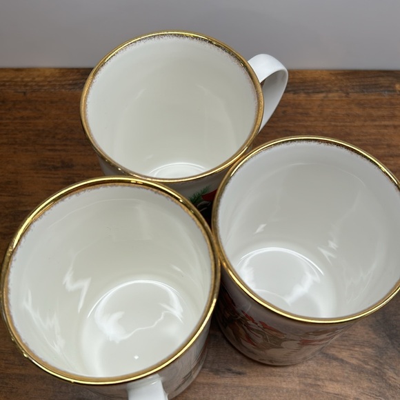 Vintage Porcelain Christmas Cups Set Of Three St George Fine Bone China - Picture 5 of 12